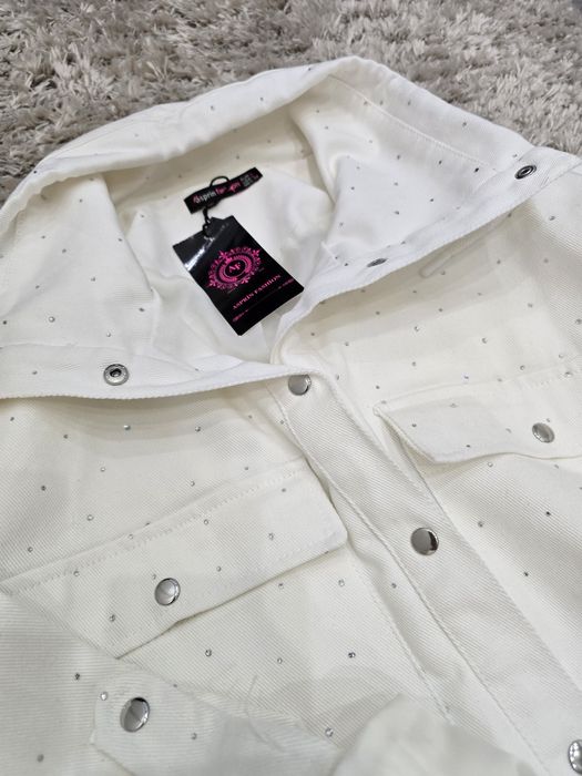 Дамско дънково яке с капси