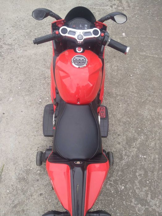 Детски акумулаторен мотор Дукати Ducati