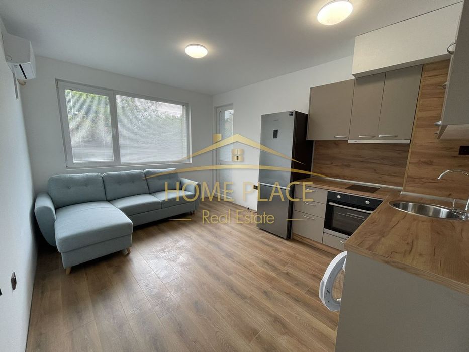 Дава се под наем Двустаен апартамент в Варна, м-т Пчелина - 65 кв.м за 306 € - Снимка #1