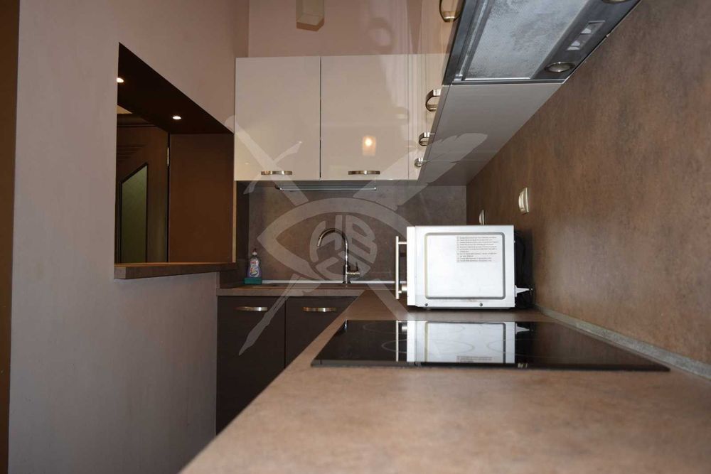 Продава се Двустаен апартамент в Пловдив, Център - 81 кв.м за 2062 €/кв.м - Снимка #6