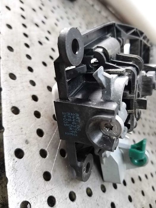 Maner usa dreapta spate opel astra h 24463750