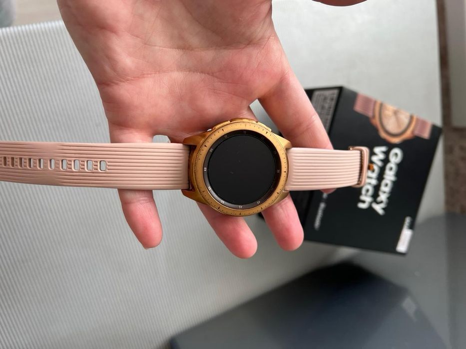 Смарт часы Samsung watch 42mm