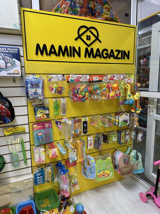 Продам стеллажи почти новые