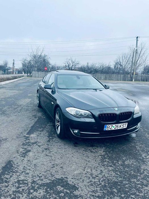 BMW F10 520d 2010 Automată Navi Mare Bi-Xenon Piele