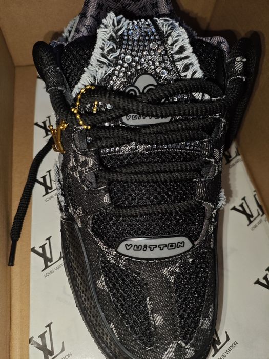 Louis Vuitton skate Swarovski