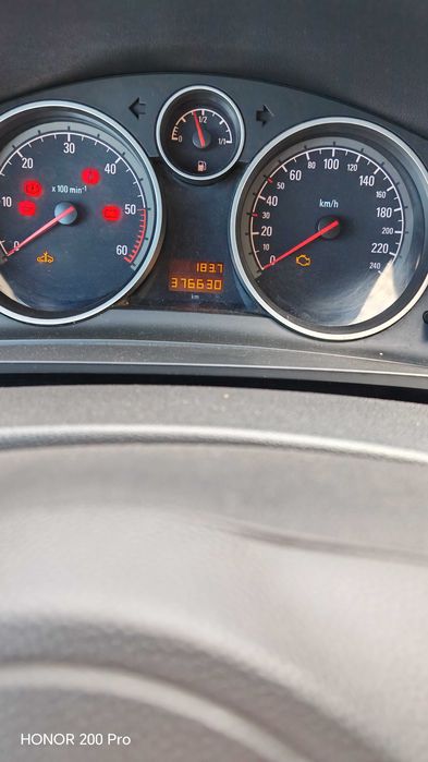 Autoturism Opel Zafira B