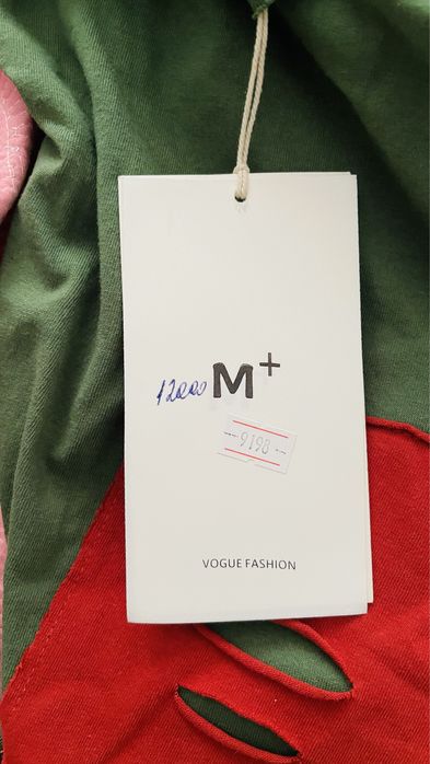 Продам футболку