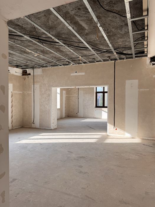 Casa centrala de inchiriat cu parcare