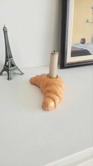 Свещник кроасан от керамика