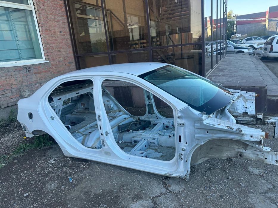 Продается кузов chevrolet cobalt