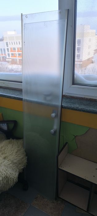 Стекло от душ кабины