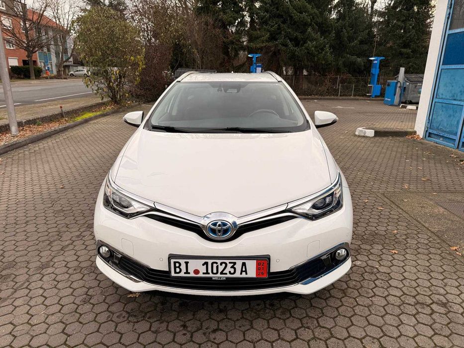 Toyota Auris 1.8 TS Executive Hybrid