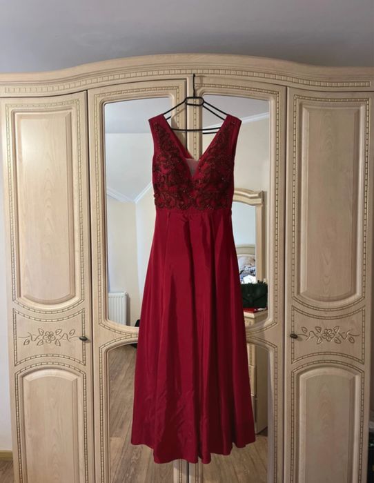 Rochie lungă tafta