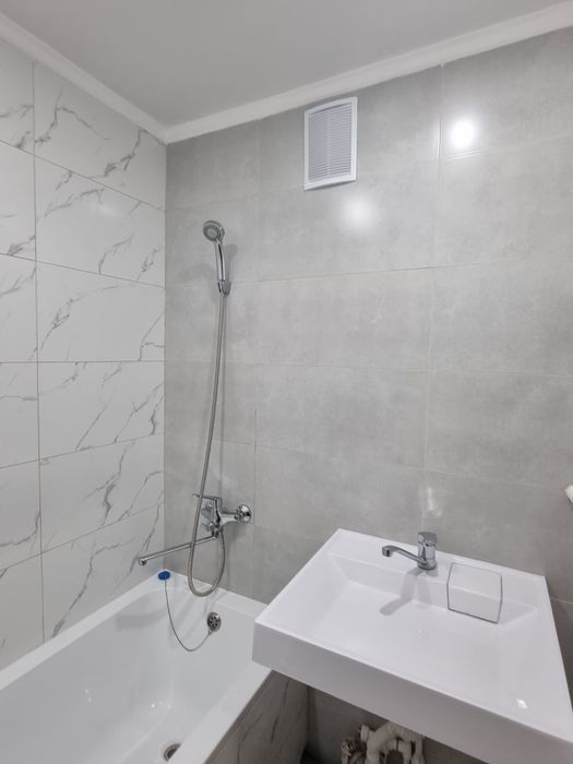 Продам  3 комнатную квартиру