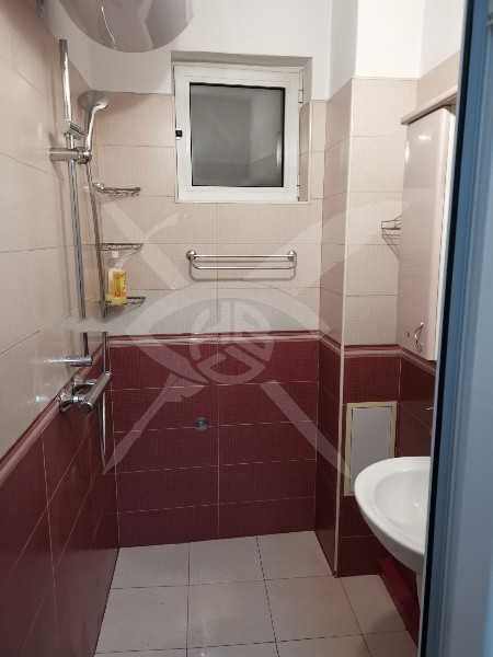 Дава се под наем Тристаен апартамент в Пловдив, Коматевски възел - 90 кв.м за 398.82 € - Снимка #9