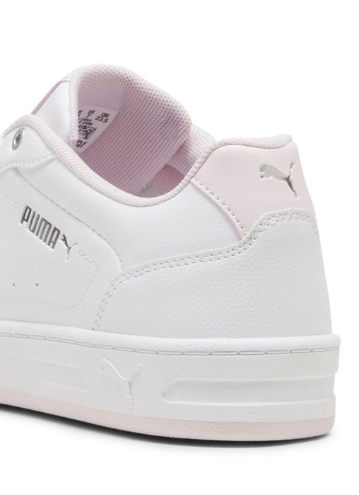 Дамски спортни обувки Puma Court Classy