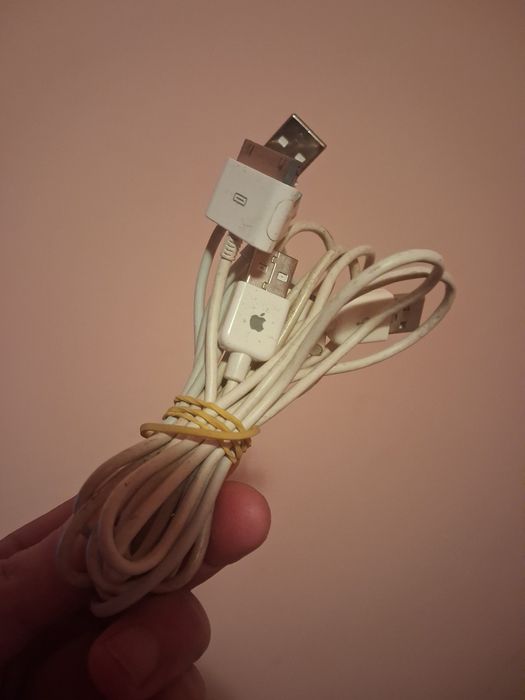 Cabluri si casti originale Iphone 4,4s