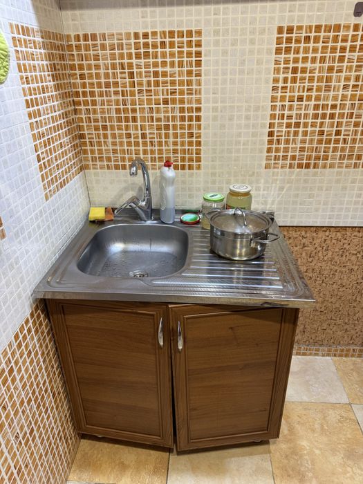 Продается санузел и кухоный гарнитур