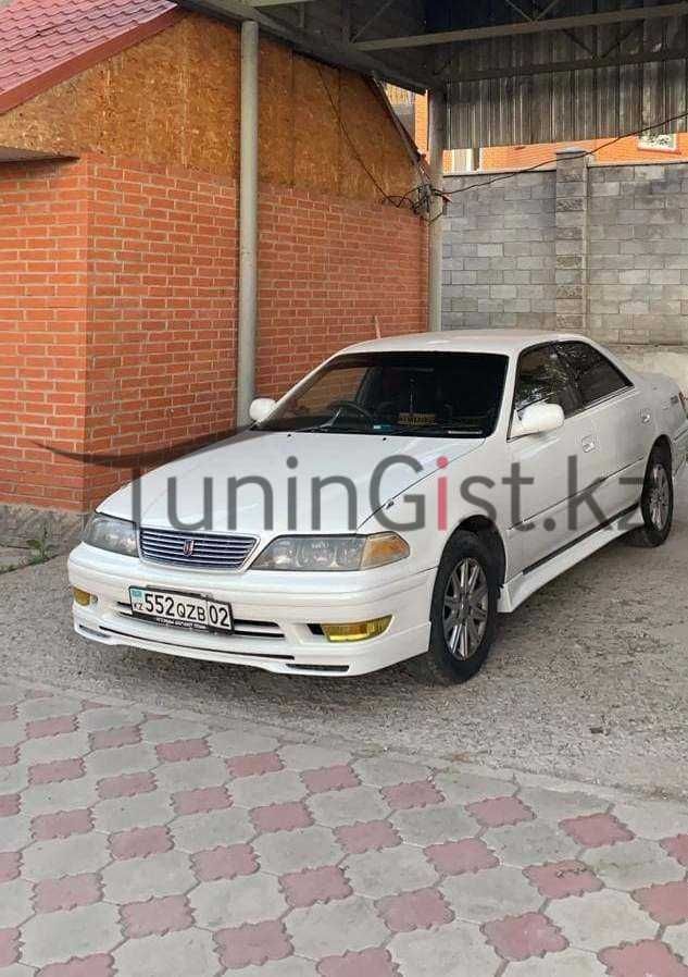 Накладки на пороги VERTEX Toyota Mark 2 100