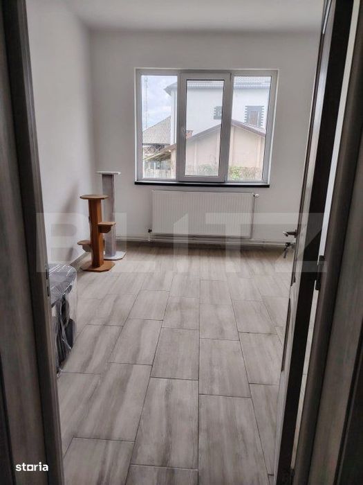 Casa de vanzare, cu 6 camere, 288 mp, zona Voinesti