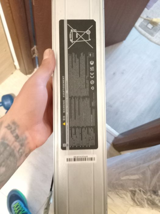 Vând baterie de trotineta este nouo 150 lei