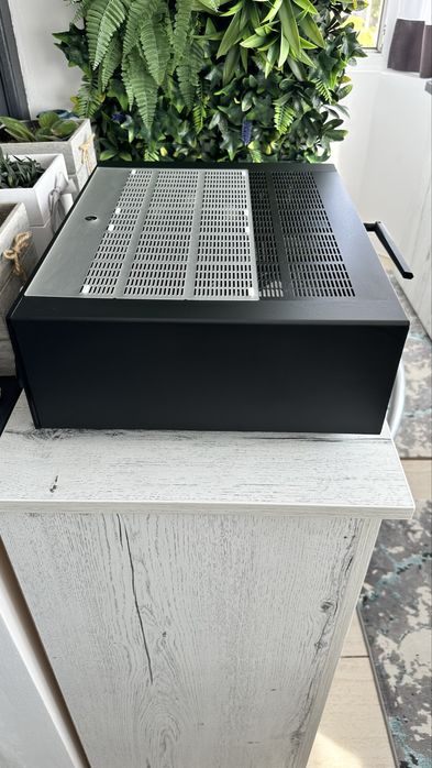 Amplificator stereo Yamaha R-N803 D