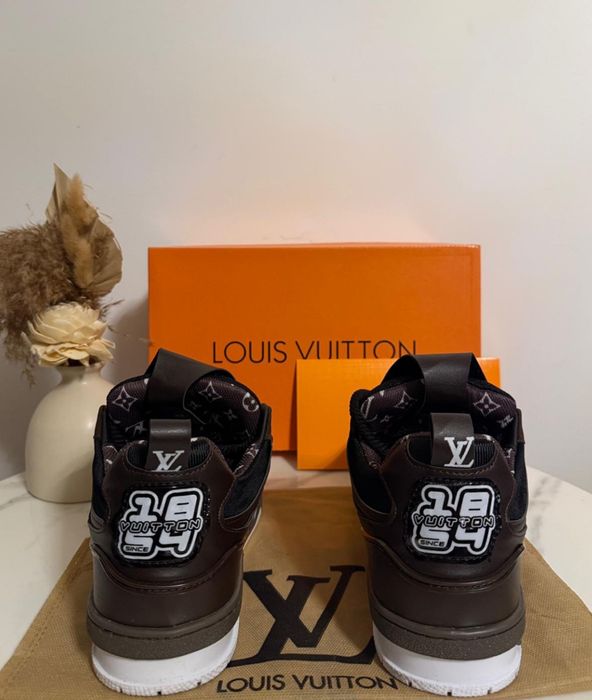 ULTIMELE PERECHI!! Adidasi / Sneakers Louis Vuitton Skate Maro / Negru Marimi 36-44 Unisex