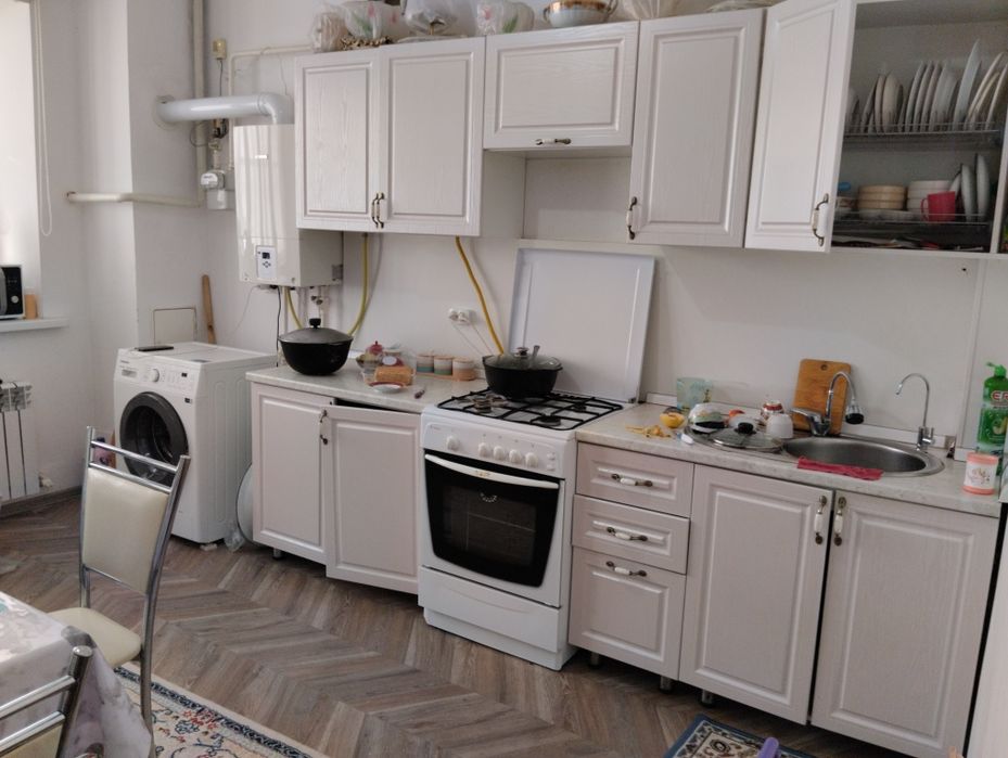 Махамбеттен 2 ші 60үйдің 1 этажынан 3 бөлмелі үй сатылат - Widok 3