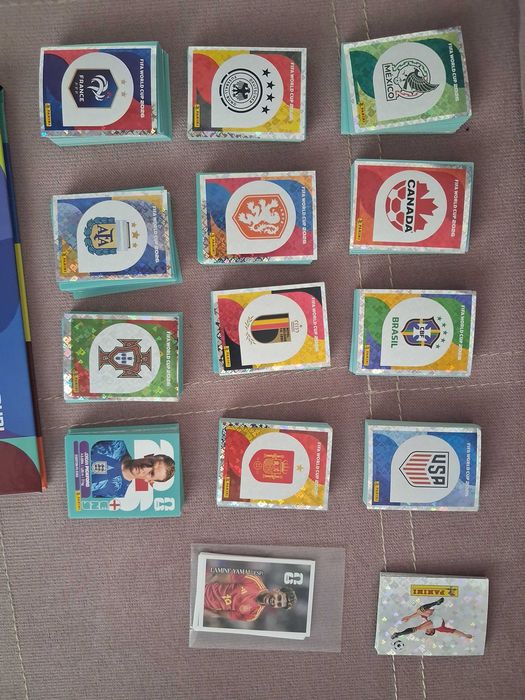 Vând album panini WC 2026