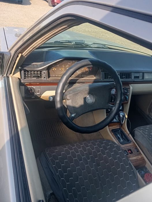Mercedes Benz Е 200
