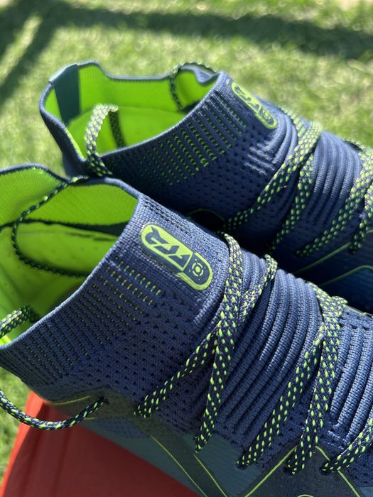 Бутсы Puma футбольные