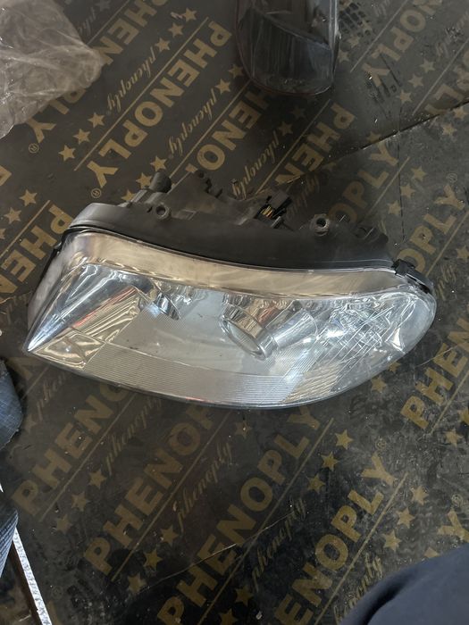 Ляв фар за VW Scharan 10”+