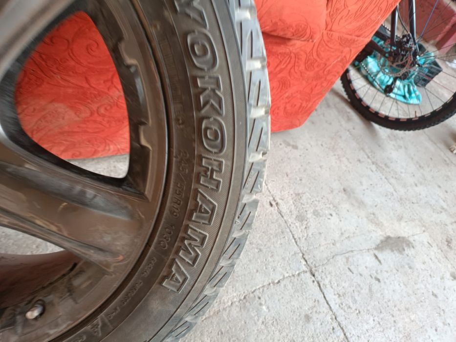 Колеса на машину