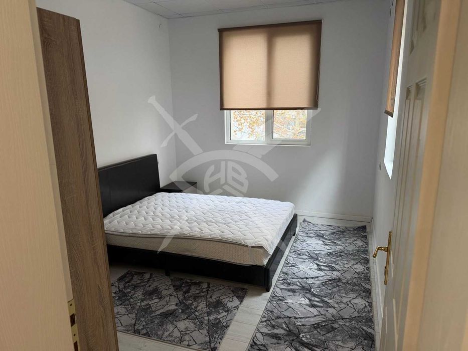 Дава се под наем Тристаен апартамент в Пловдив, Център - 55 кв.м за 548.25 € - Снимка #4