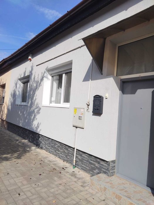 Casa ceantrala  de vanzare