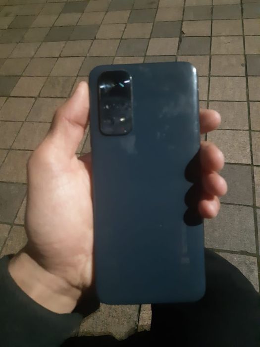 Продам телефон Редми 10