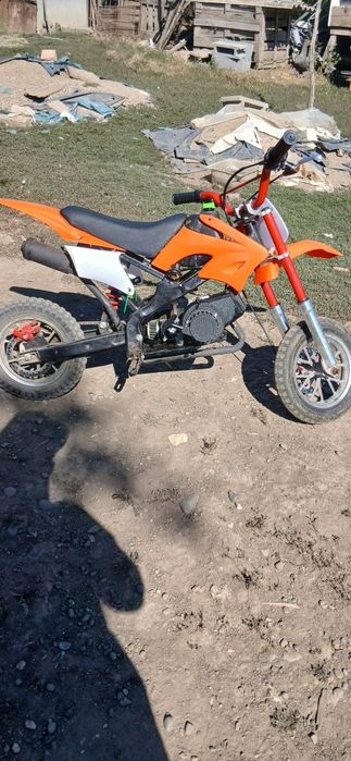 Vând Cross poket 49