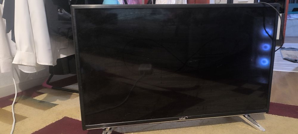 Продам телевизор