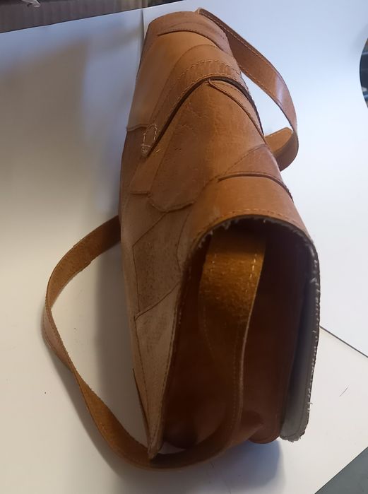 Дамска чанта от естествена кожа ръчна изработка