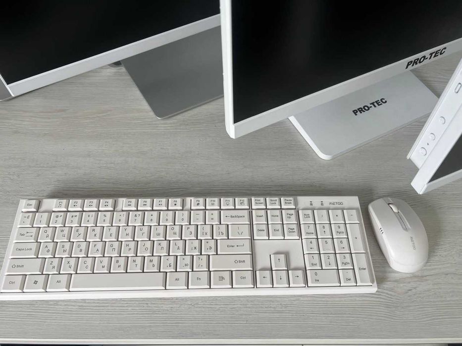 Аренда офисного моноблока 24″  i3  8\256 GB SSD