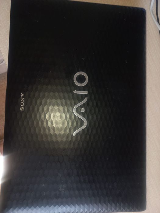 Ноутбук vaio с зарядкой