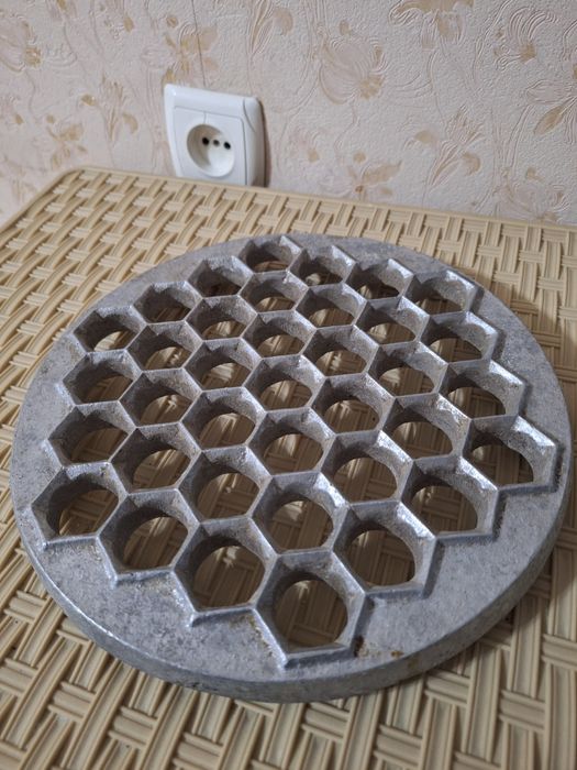 Пельменица ссср. Продаётся.