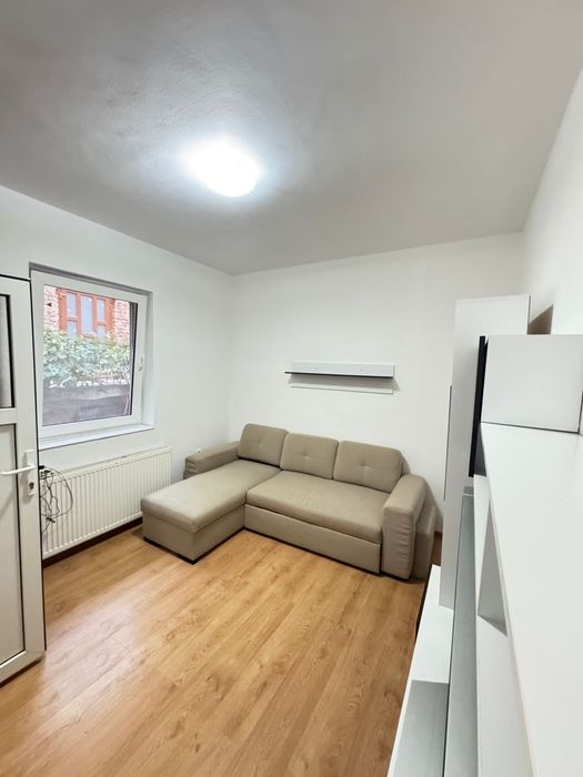 Inchiriez Apartament cu 1 Camera langa Continental Arad Centru