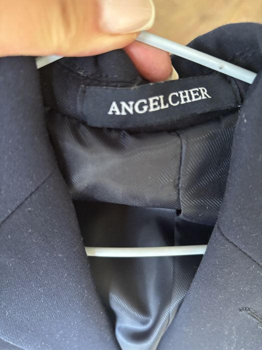 Продам школьный костюм