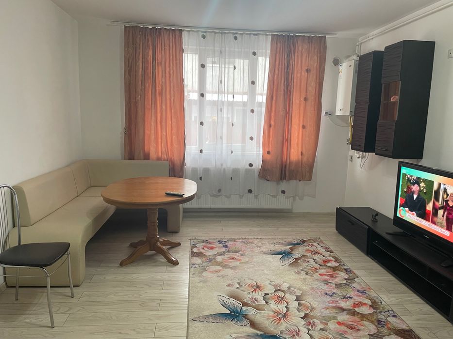 Vând apartament cu 2 camere