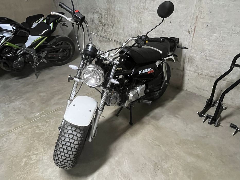 Продавам скайтийм т-рекс 125