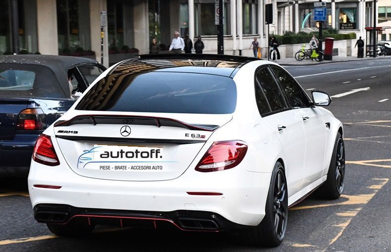 Ornamente tobe Mercedes W213 E-Class (2016+) AMG Design