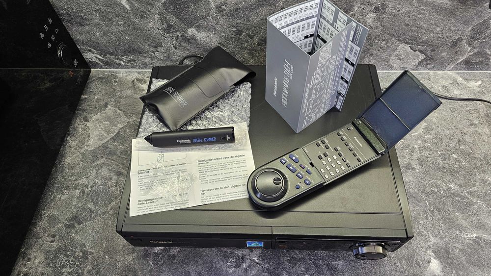 Panasonic NV-FS200 S-VHS