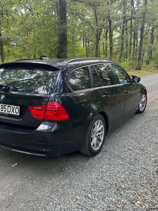 Vând schimb BMW e91 2010