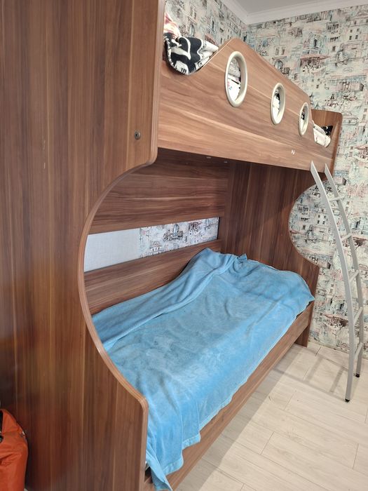 Кровать 2х-ярусная